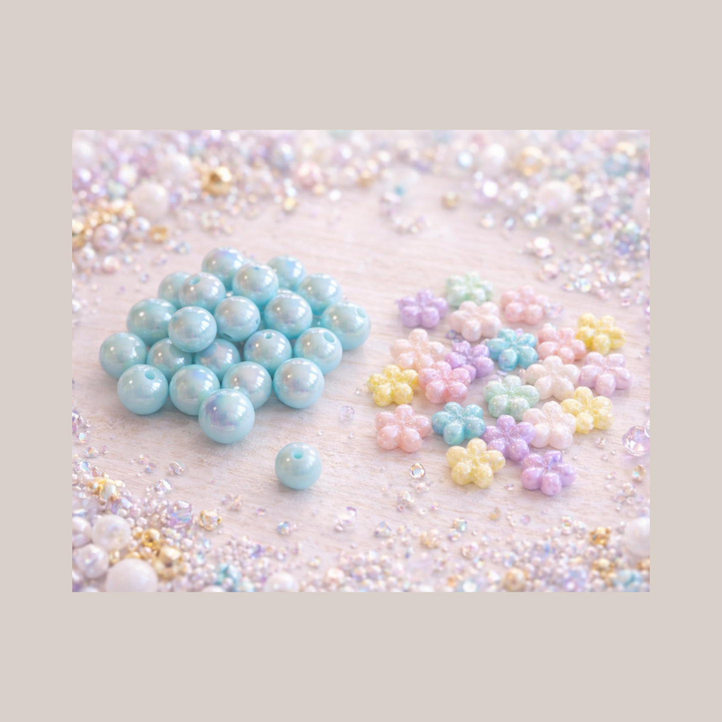 Pärlmix – släta & blomformer – 4 pack