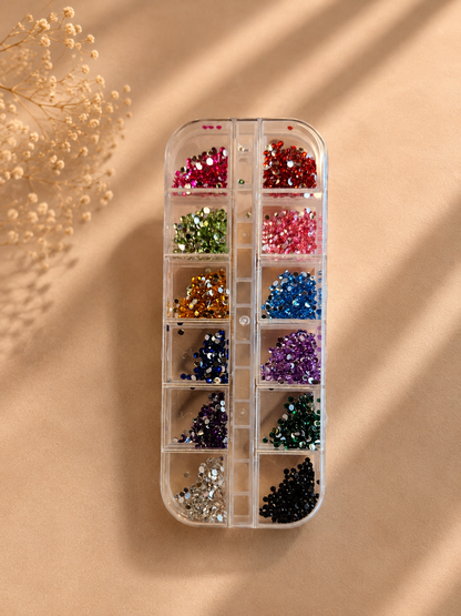 Bling Box – Färgglada Rhinestones för DIY & Nail Art
