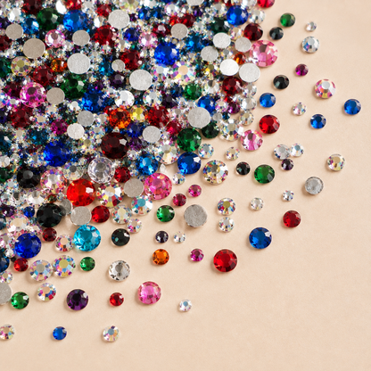 Rhinestones i resin – blandade färger och storlekar – 1 440 st